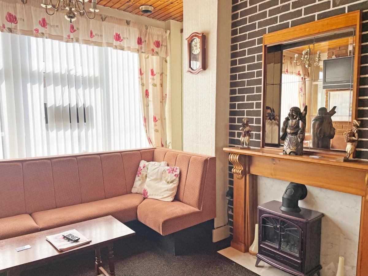 Balin Helmshore Hotel แบล็คพูล ภายนอก รูปภาพ